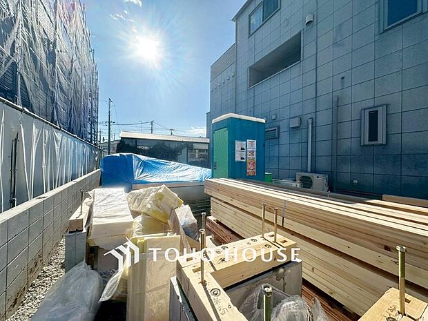 「家事楽プランの間取り。」2階、リビング階に水回りが集結していることで家事導線も確保され、《暮らしやすい》の実現が叶うお家です。