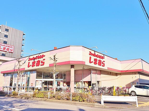 ファッションセンターしまむら足立入谷店まで約117m。