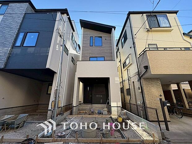 「〜3階建て3SLDK〜」17帖えのLDK、豊富な収納、生活を彩る設備など、プラスワンのポイントが詰まった邸宅です。。