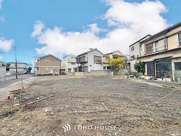 「現況」ただ「 住む 」だけじゃない。 気持ち良く住んで欲しい気持ちをこめて・・・。 お家の事、街の事、お金の事、 何でも相談して下さい。