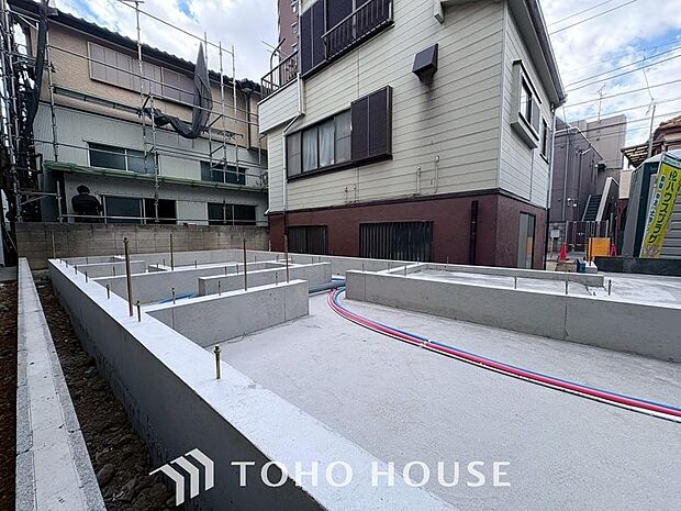 「現況」ただ「　住む　」だけじゃない。　気持ち良く住んで欲しい気持ちをこめて・・・。　お家の事、街の事、お金の事、　何でも相談して下さい。