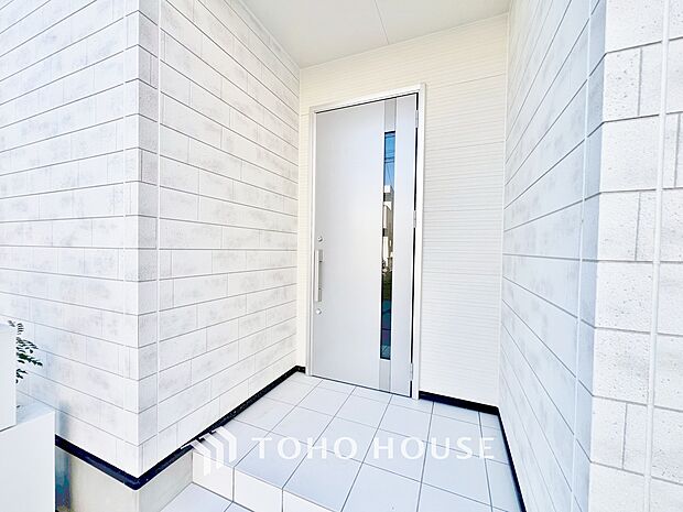 「防犯・断熱仕様玄関ドア」