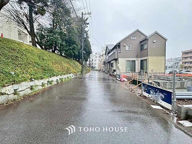 「前面道路含む現地」