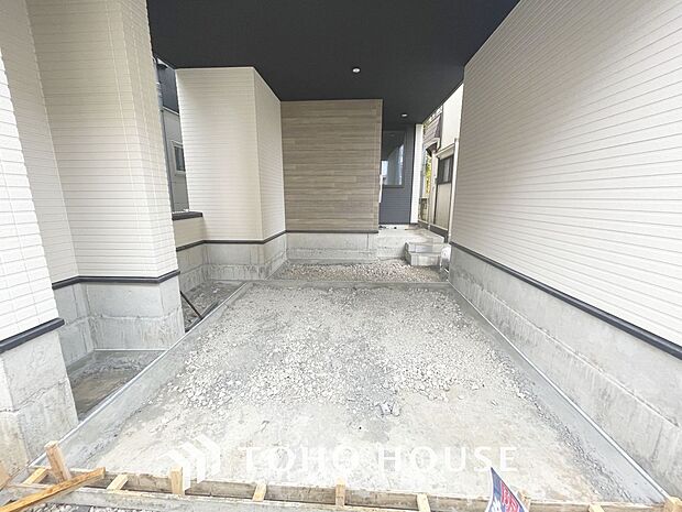 自転車やバイクなど、ゆとりのある敷地で置き場所に困ることはないでしょう。