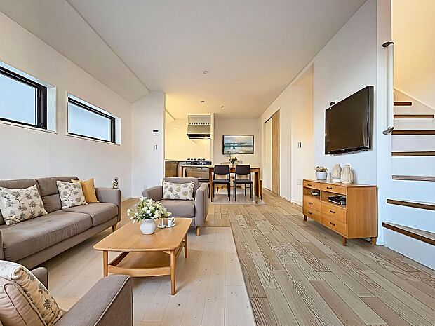 「リビングダイニング」（画像内の家電・家具等はCGです。本物件には付帯されません）