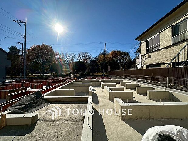 快適に過ごす条件は、一人ひとり違います。だからこそ飾り過ぎないシンプルな内装と偏り過ぎないデザインで統一しております。居住していく中でオーナー様だけの「マイホーム」に創り上げて下さい。