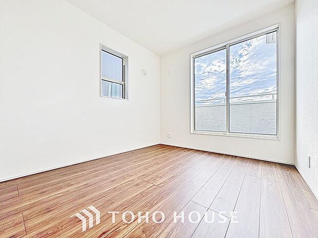 暖色系の照明は、心理的にも落ち着きを得られやすいそうです。