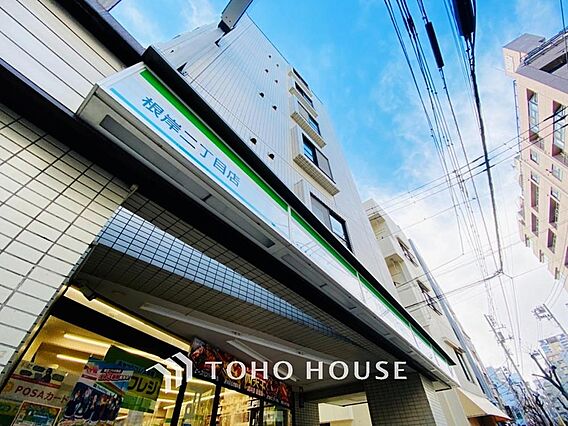 ファミリーマー...