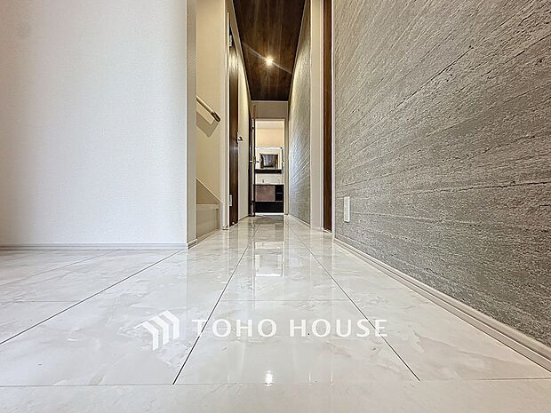 「玄関」「ただいま」・「おかえり」。新居で交わす家族同士の何気ないやり取りがただ何となく嬉しいんです。自分のお家を手に入れた事の喜びが感じられるお客様からの素敵なエピソードです。