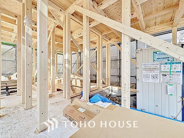 「造作中 玄関」