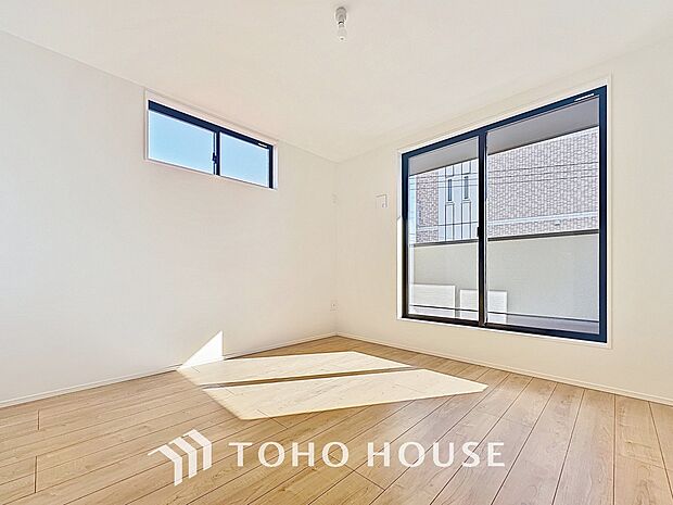 生活感を感じない空間では落ち着く事はできません。絶妙な雰囲気、配色、素材感を意識してコーディネート。