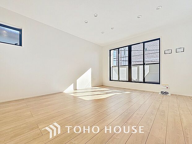 家は、ただ生活する場ではなく、笑顔の毎日、安らぎの日々のために、暮らしを愉しく、快適にする場所。