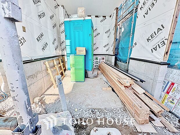 自転車やバイクなど、ゆとりのある敷地で置き場所に困ることはないでしょう。