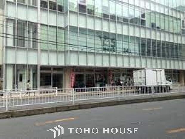 ワイズマート 浦安本店 279m