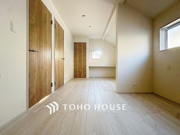 「心地よい空間」ほっと一息つけるような、安心して寛げる雰囲気の空間です。シンプルな内装は、時が経ちニーズが変わっても、フレキシブルに活用頂けます。