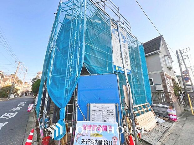 「ZEH水準の住まい。」お部屋ぐらいは自分の価値観で自由にしたい。だからこそ、そのベースはシンプルであるべきだと思う。なぜなら、時の流れで人の好みは変わっていくものだから。