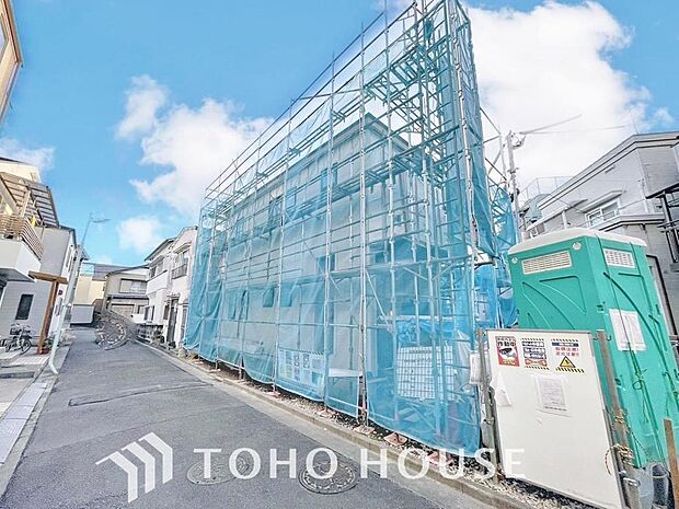 「外観」単に見た目や質感の良さだけではなく、建物の基礎や構造といった、目には見えにくい部分にもこだわります。住まいの本質の部分から、住み心地や安全性を見つめ直しました。