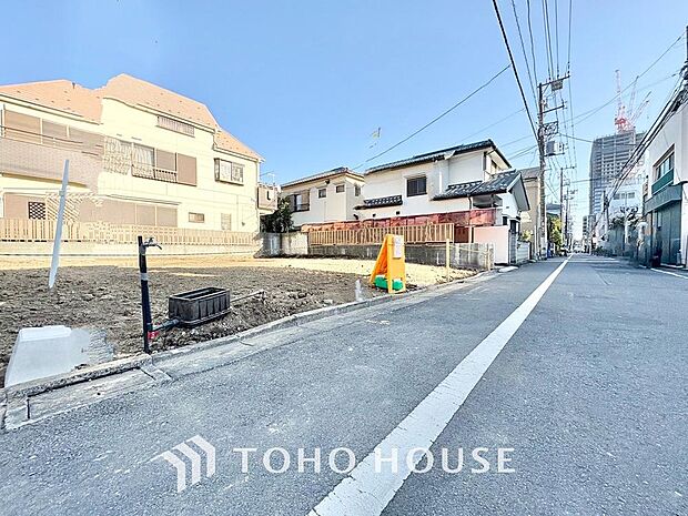 「前面道路含む現地」