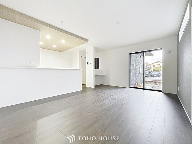 「リビングダイニング」