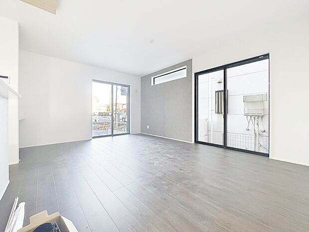 「リビングダイニング」