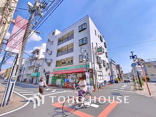 ローソンストア100 葛飾堀切二丁目店まで約450m。