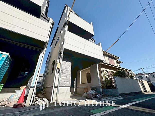 「外観」忙しく過ぎゆく日常を置き去るほど、ゆったりした時間が流れる住環境です。「快適」は「家」と「街」と「環境」が調和した時に訪れるのだと改めて感じさせてくれます。