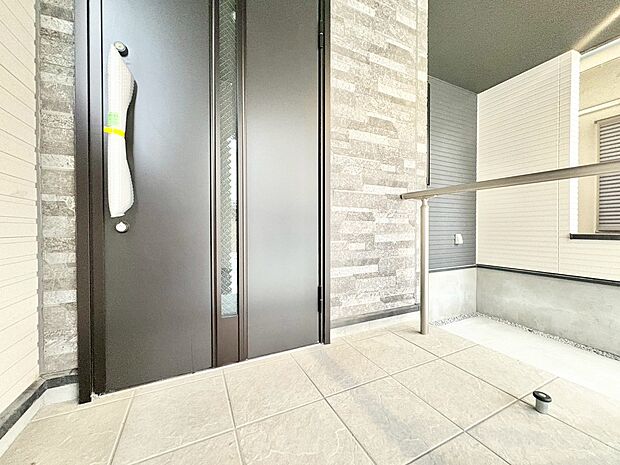 「ダブルロックドア」