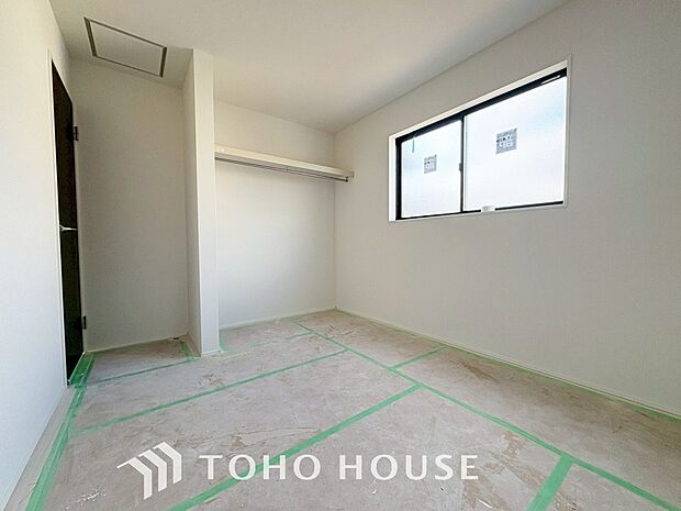 生活感を感じない空間では落ち着く事はできません。絶妙な雰囲気、配色、素材感を意識してコーディネート。