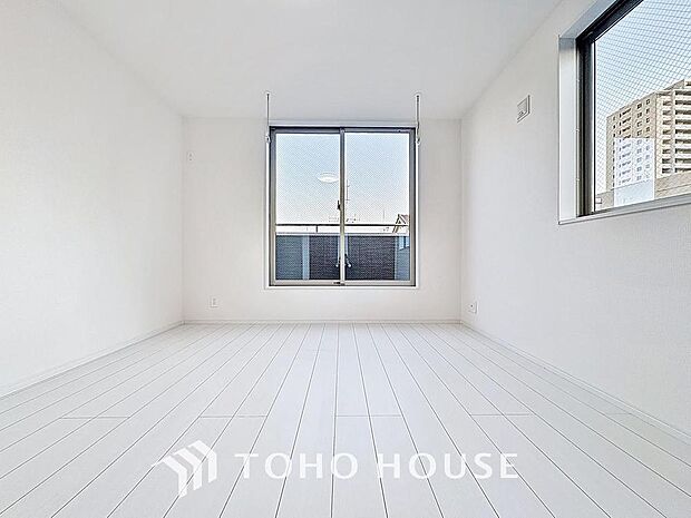 「すべてのお部屋が洋室です。」観葉植物などをディスプレイしたり、自分好みの空間を作り上げることでより楽しい新生活がスタートできそうですね。