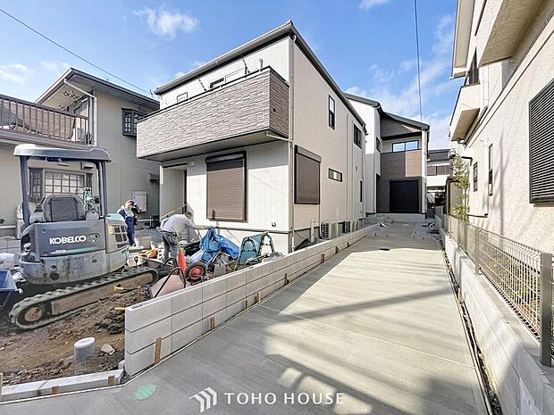 「外観」忙しく過ぎゆく日常を置き去るほど、ゆったりした時間が流れる住環境です。「快適」は「家」と「街」と「環境」が調和した時に訪れるのだと改めて感じさせてくれます。