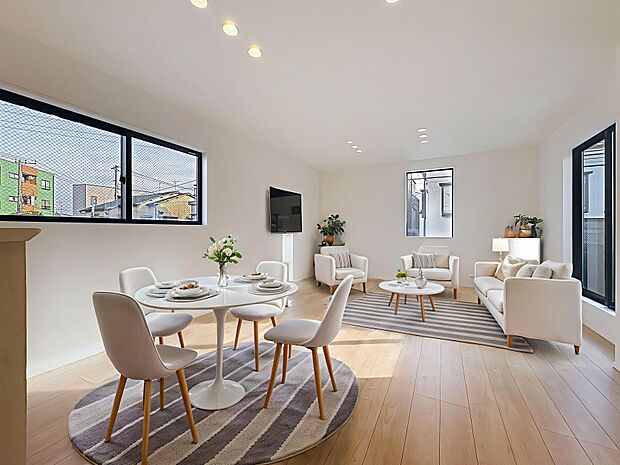 作り手の「気持ちの良いリビングでお過ごししていただきたい」という思いを感じさせます。(画像内の家電・家具等はCGです。本物件には付帯されません。)