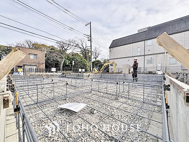 「現況」単に見た目や質感の良さだけではなく、建物の基礎や構造といった、目には見えにくい部分にもこだわります。住まいの本質の部分から、住み心地や安全性を見つめ直しました。