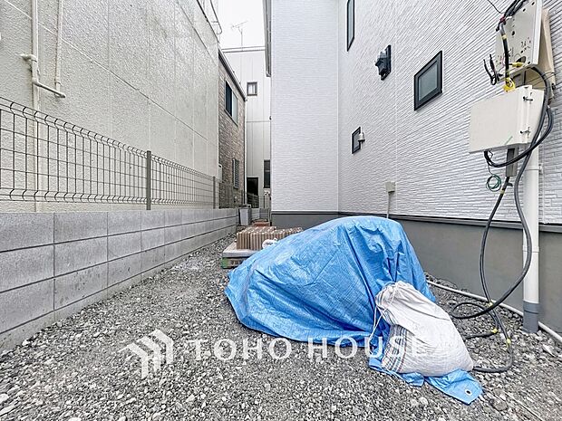 自転車やバイクなど、ゆとりのある敷地で置き場所に困ることはないでしょう。