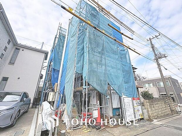 「外観」単に見た目や質感の良さだけではなく、建物の基礎や構造といった、目には見えにくい部分にもこだわります。住まいの本質の部分から、住み心地や安全性を見つめ直しました。