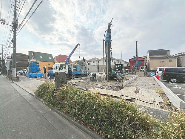 「現況」単に見た目や質感の良さだけではなく、建物の基礎や構造といった、目には見えにくい部分にもこだわります。住まいの本質の部分から、住み心地や安全性を見つめ直しました。