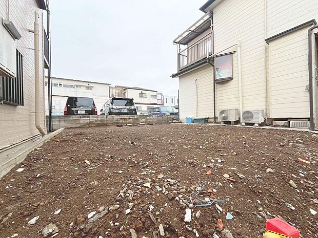 「利便性に優れた住環境。」小学校844m、スーパー170m、公園603m。歩いて行ける距離にお買い物施設や教育施設が揃う街並み。子育て世帯も住みやすい、便利な住環境です。