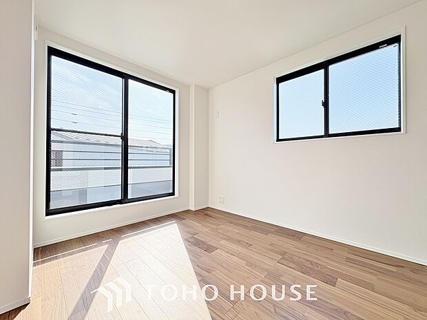 「バルコニーに面した居室」