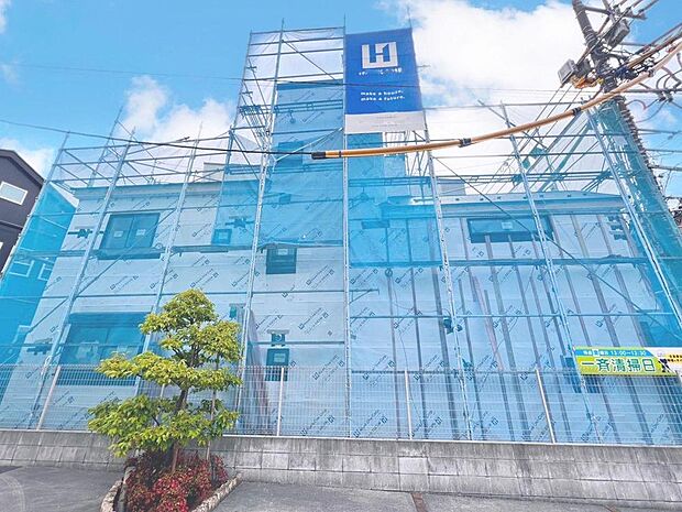 「外観」単に見た目や質感の良さだけではなく、建物の基礎や構造といった、目には見えにくい部分にもこだわります。住まいの本質の部分から、住み心地や安全性を見つめ直しました。