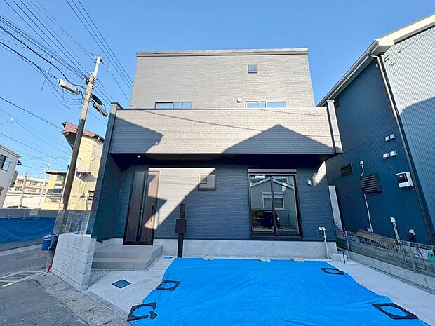 「玄関アプローチ」