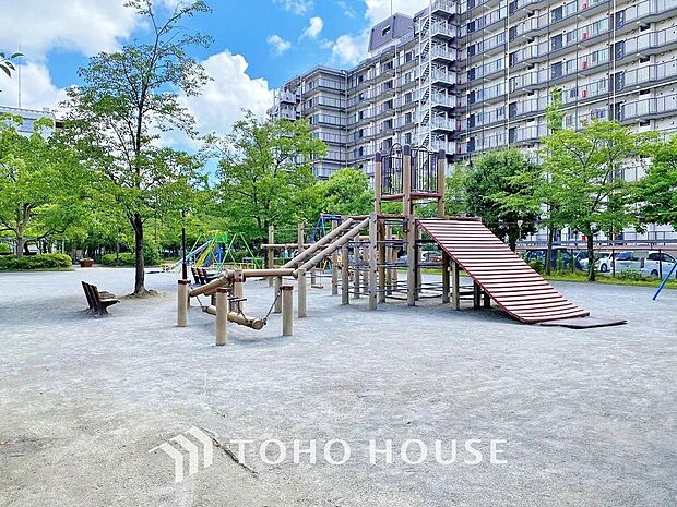 しらさぎ児童遊園まで約359m。