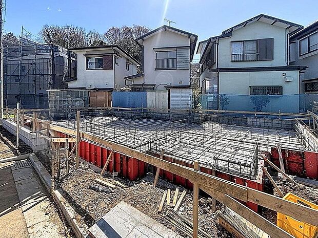 「~2階建て3SLDK~」18帖えのLDK、豊富な収納、生活を彩る設備など、プラスワンのポイントが詰まった邸宅です。。