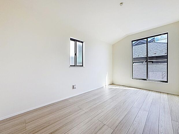 「居心地の良いナチュラル空間」お家時間を穏やかに過ごせる寛ぎの空間です。居心地の良さを実感して頂けるお部屋となっております。