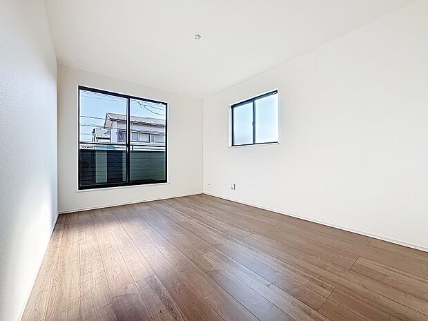 「居心地の良いナチュラル空間」お家時間を穏やかに過ごせる寛ぎの空間です。居心地の良さを実感して頂けるお部屋となっております。