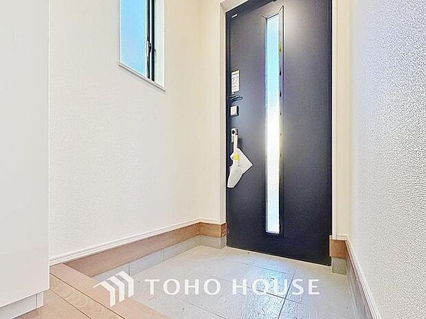 「玄関」「ただいま」・「おかえり」。新居で交わす家族同士の何気ないやり取りがただ何となく嬉しいんです。自分のお家を手に入れた事の喜びが感じられるお客様からの素敵なエピソードです。