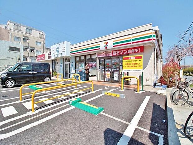 セブンイレブン浦安富士見店まで約888m。
