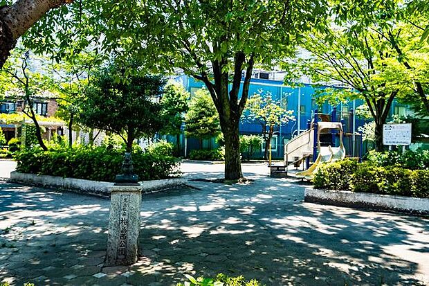 梅島西公園まで約1292m