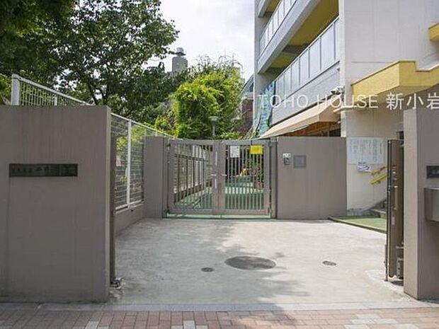 千束保育園まで約158m。