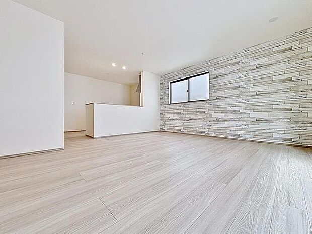 「自分らしい家造りを楽しめる」落ち着いたカラーコーディネートの室内。インテリアやファブリックで、オーナー様好みのテイストデザインを取り入れて頂けます。