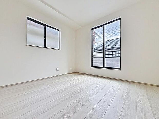 「フレキシブルに使えます」書斎としても、趣味やくつろぎのスペースとしてお使いいただけます。家族と一緒に楽しい時間を過ごす中にも、一人でくつろげる時間と場所は特別なものになります。