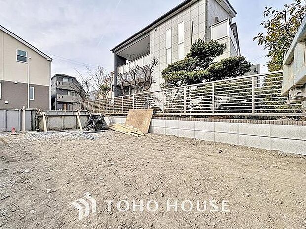 「駐車場」2台駐車可能なカースペース。